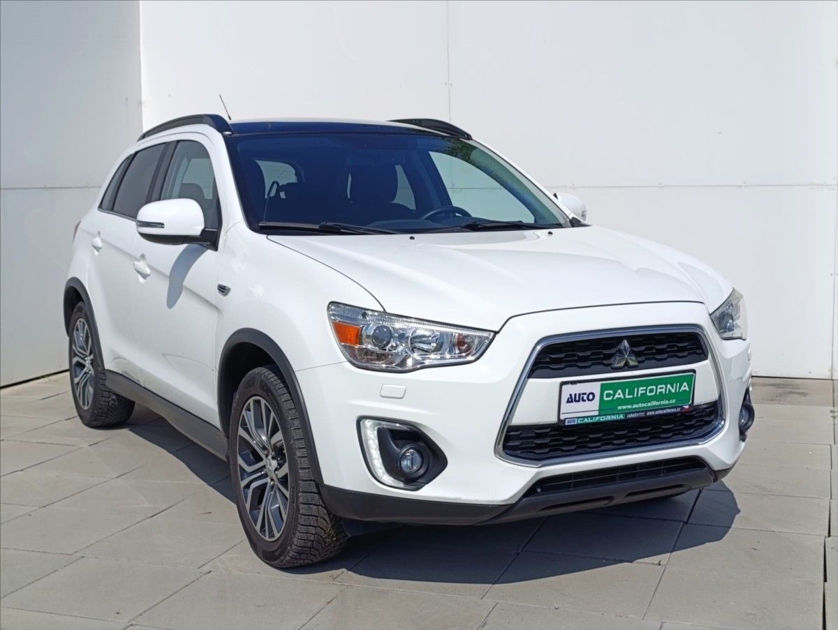 Mitsubishi ASX, 1,6 DI-D Kamera Navi Panorama - fotka 4
