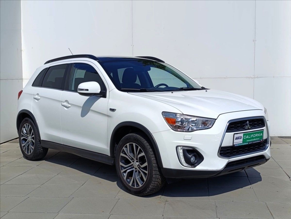 Mitsubishi ASX, 1,6 DI-D Kamera Navi Panorama - fotka 5