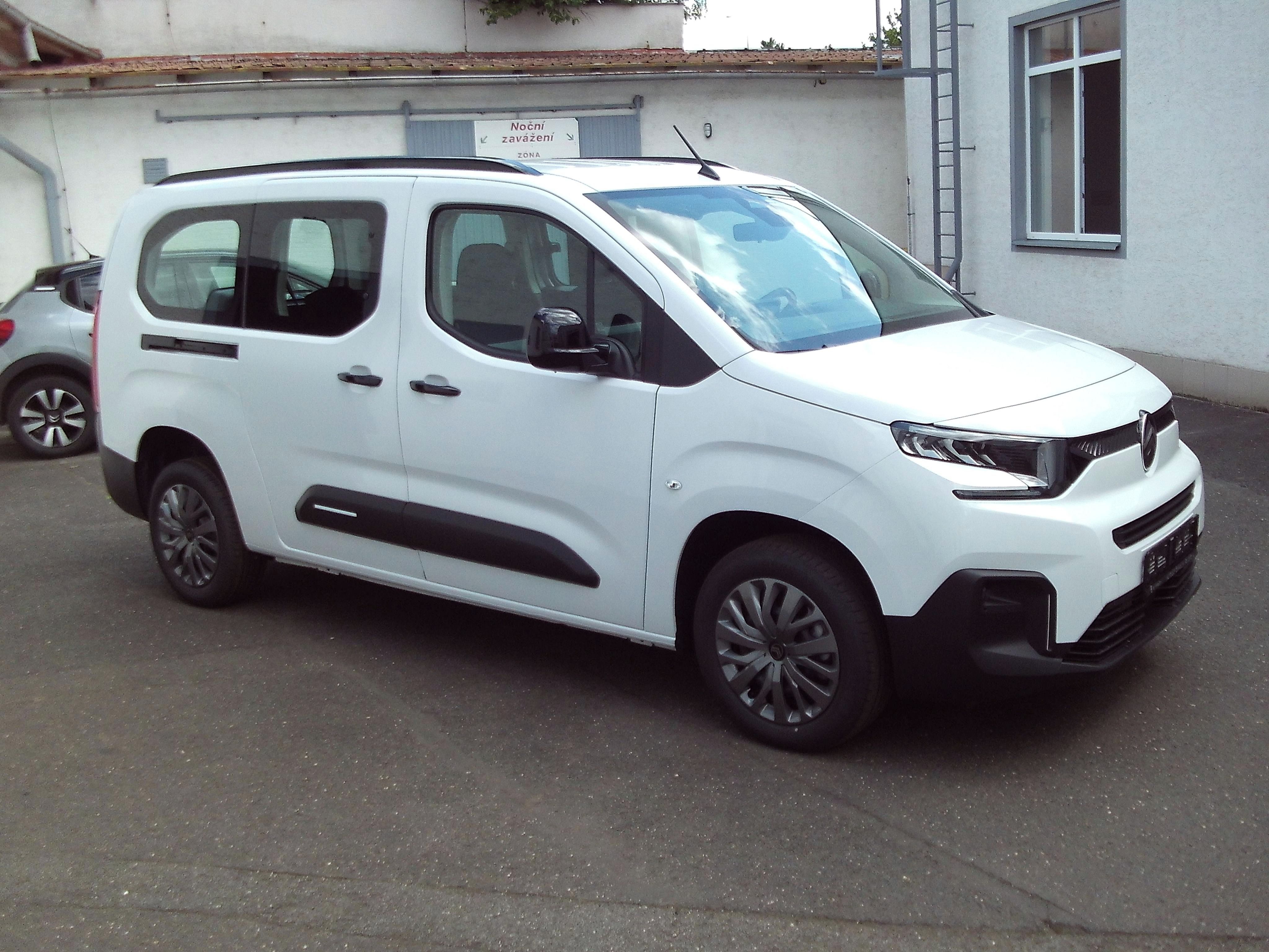 Citroën Berlingo, XL PLUS Profi Petrol 110k Man - fotka 3