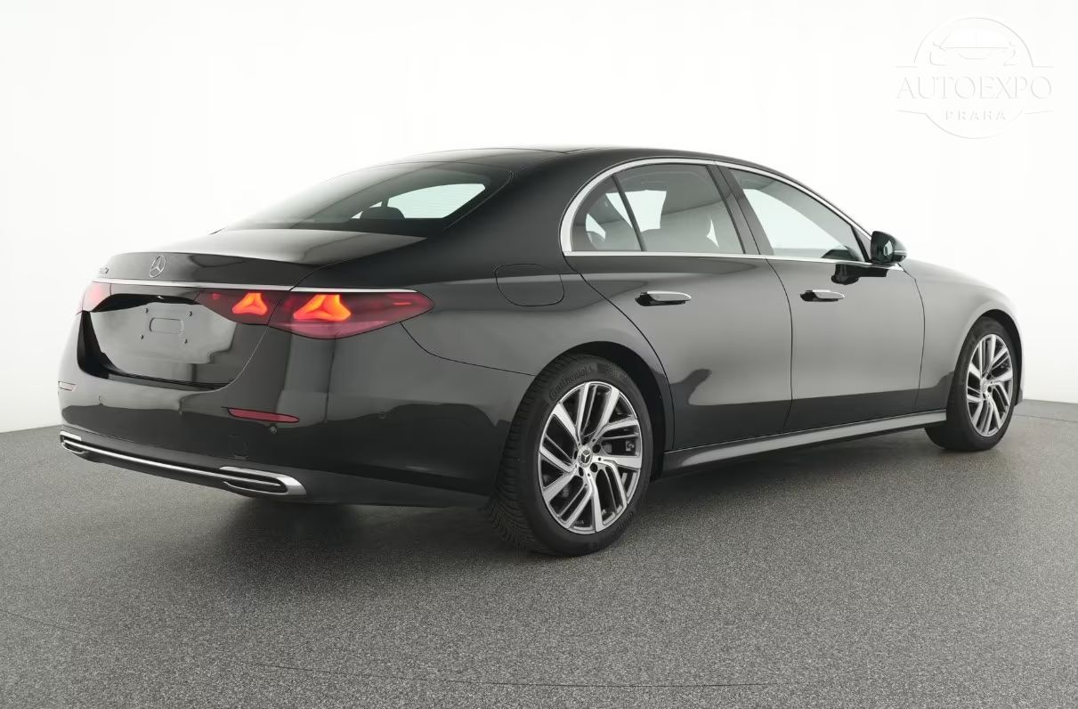 Mercedes-Benz Třídy E, 220d Avantgarde*360° KAMERA - fotka 4
