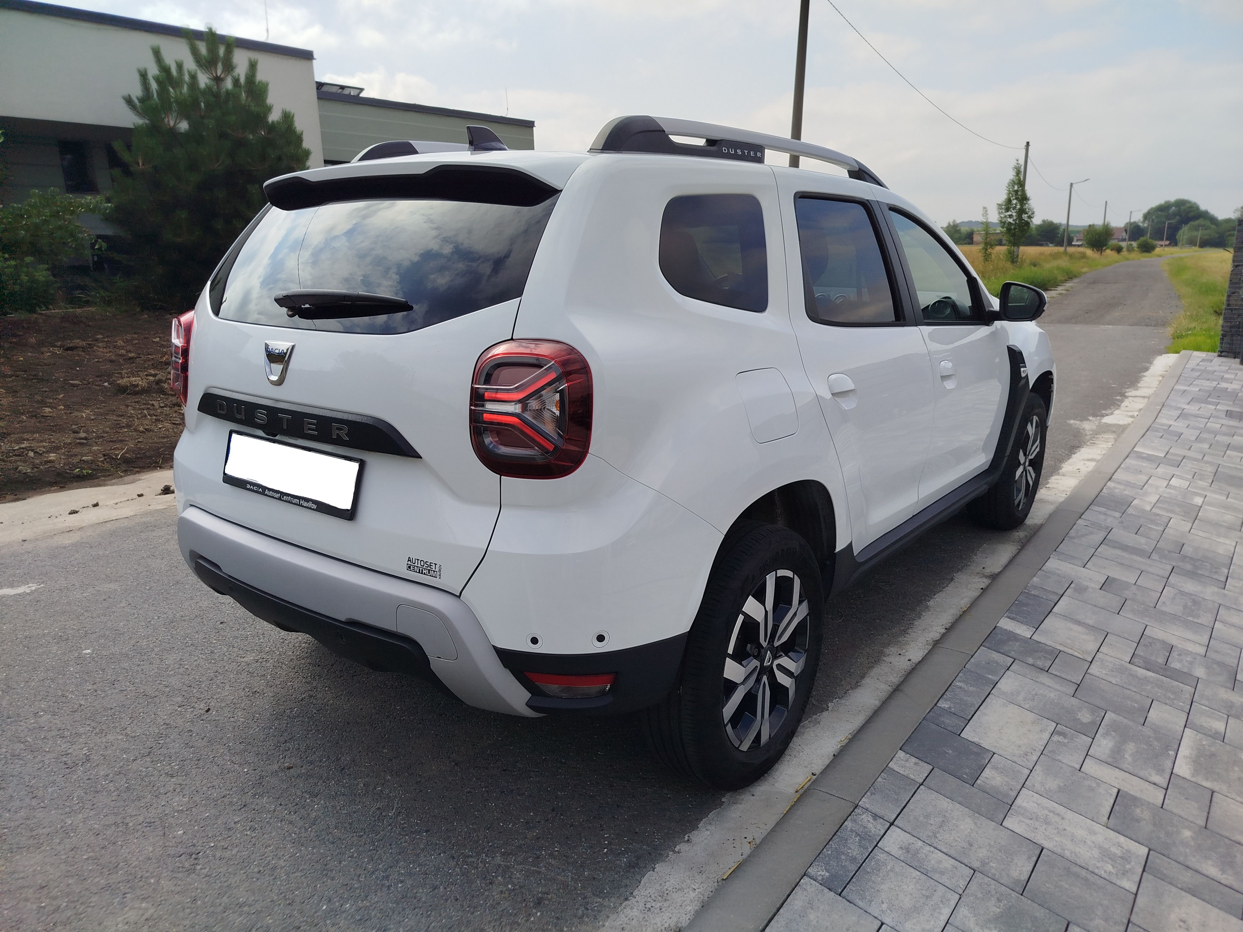 Dacia Duster, 1.3TCe,110kw Automat,1 majitel - fotka 5