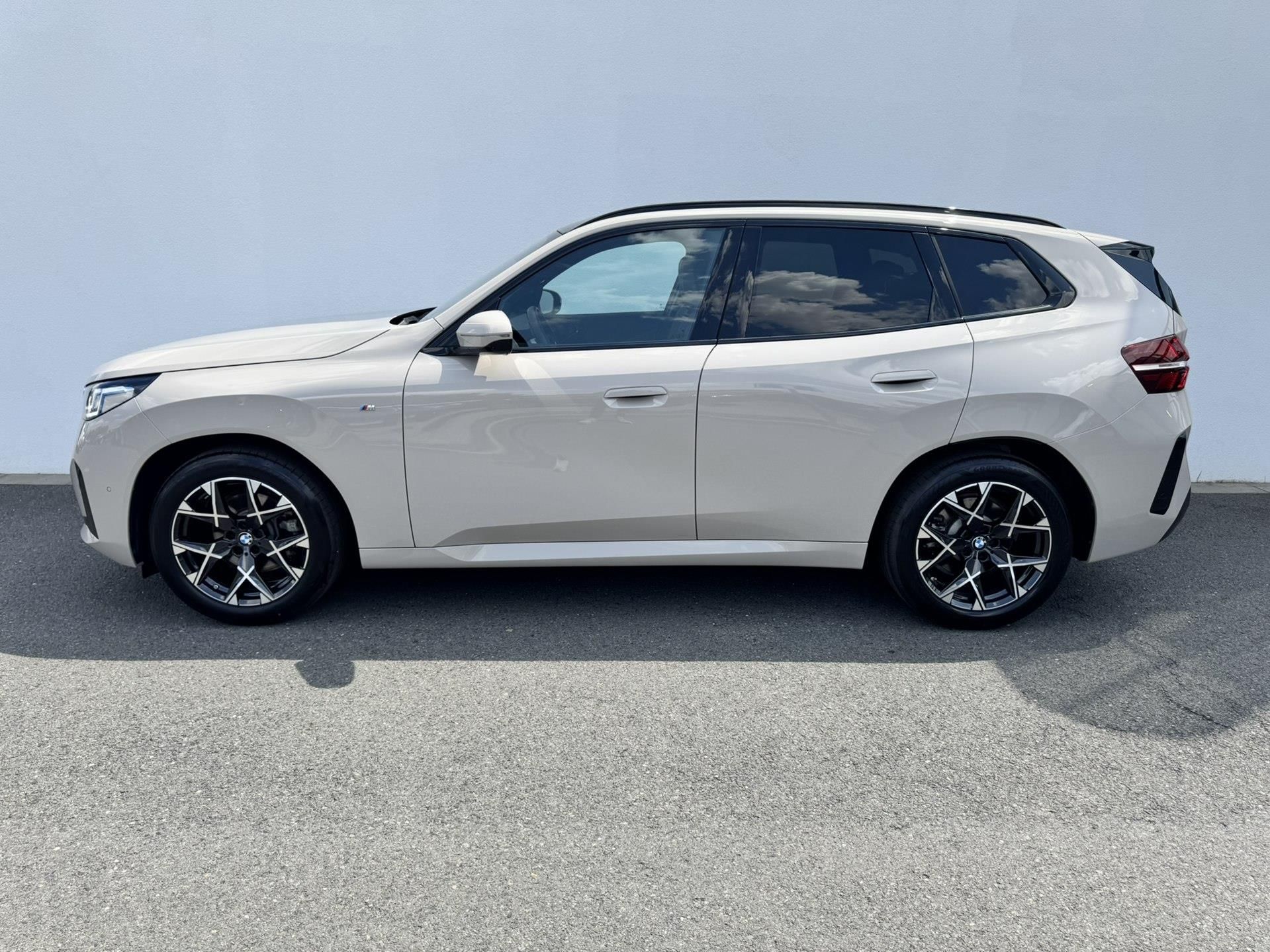 BMW X3, X3 20D xDrive Tažné Nezávislé - fotka 3