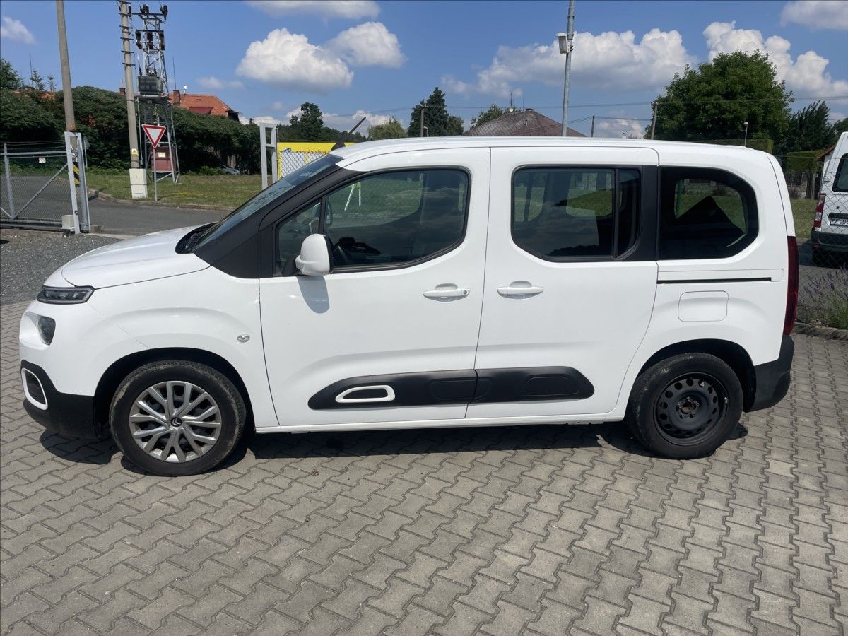 Citroën Berlingo, 1,2 PT AT  1.MAJITEL KLIMA TEM - fotka 5