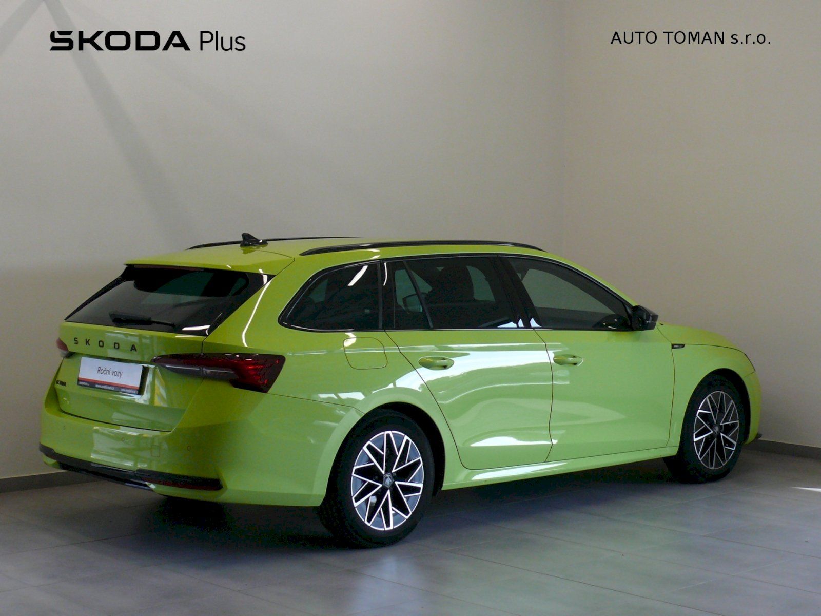 Škoda Octavia, COMBI SPORTLINE 1,5 TSI 110 KW - fotka 2