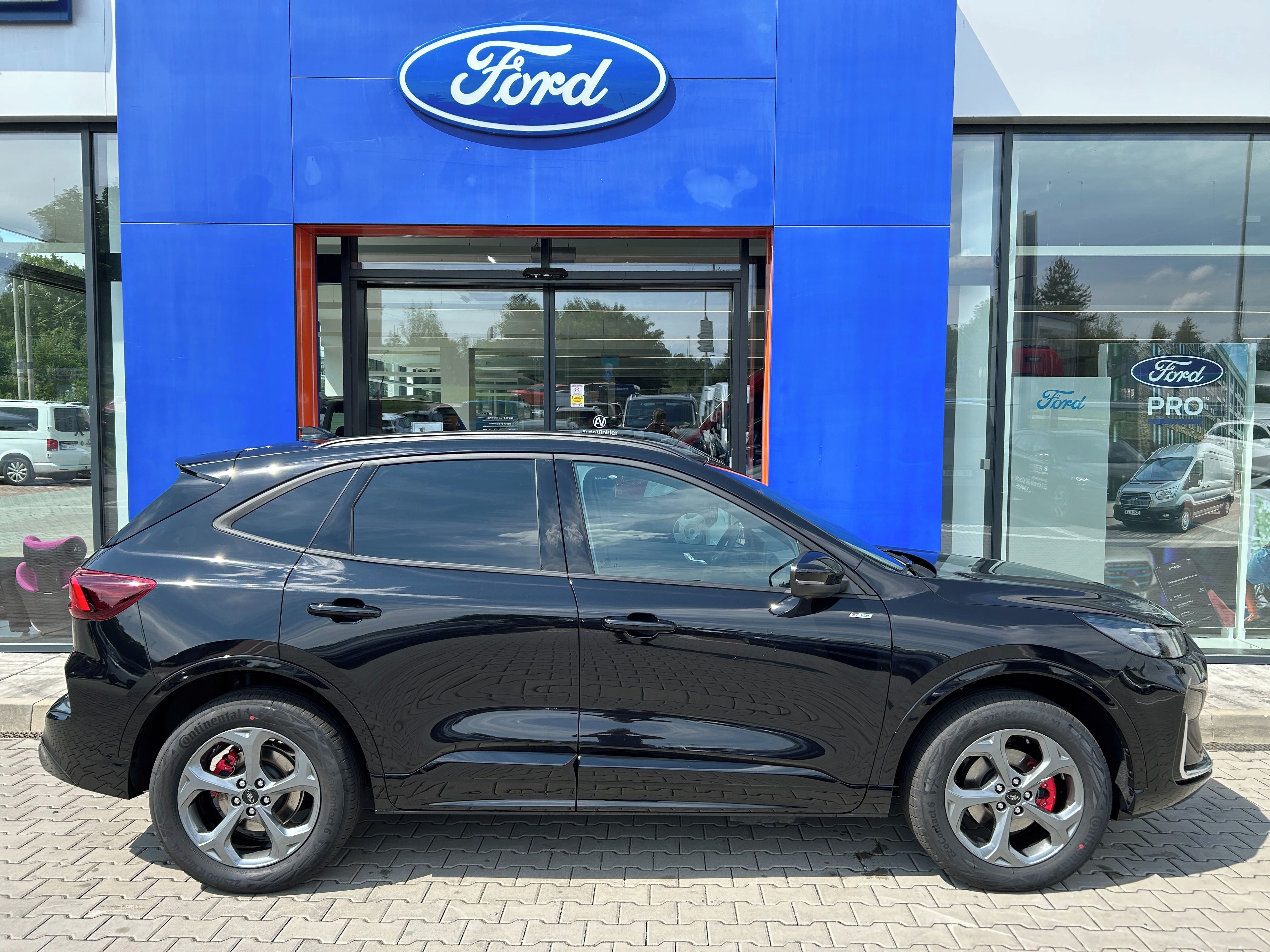 Ford Kuga, ST-Line X 2.5 PHEV 178 kW - fotka 4