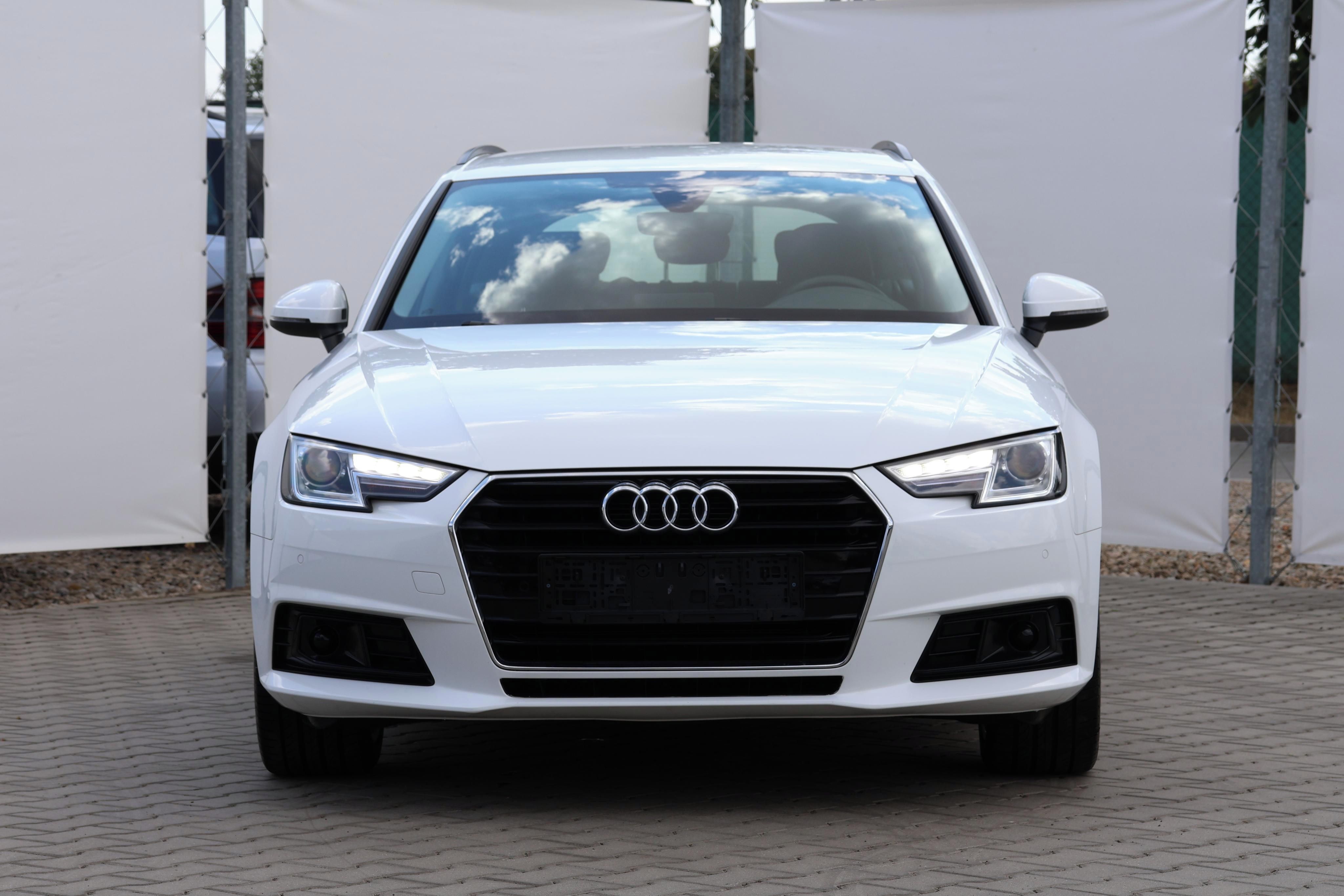 Audi A4, 1.4TFSI 110kW 134.000km ACC - fotka 2