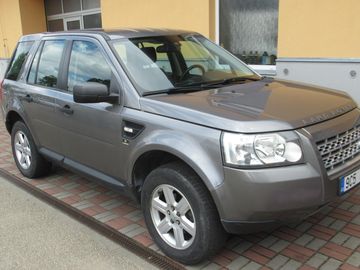 2.2TD 4x4 AUT. KLIMA TAŽNÉ