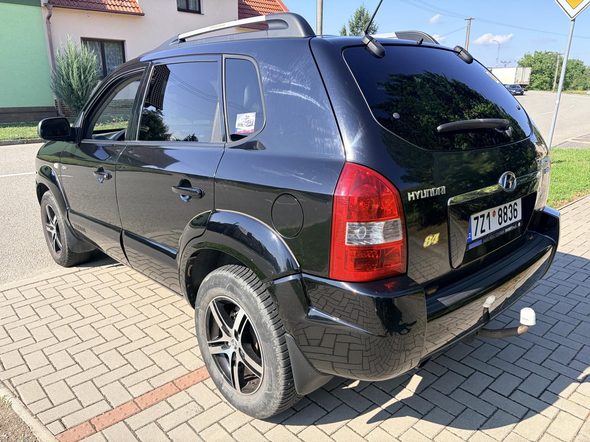 Hyundai Tucson, 2.0CRDi 4x4 Tažné - fotka 3