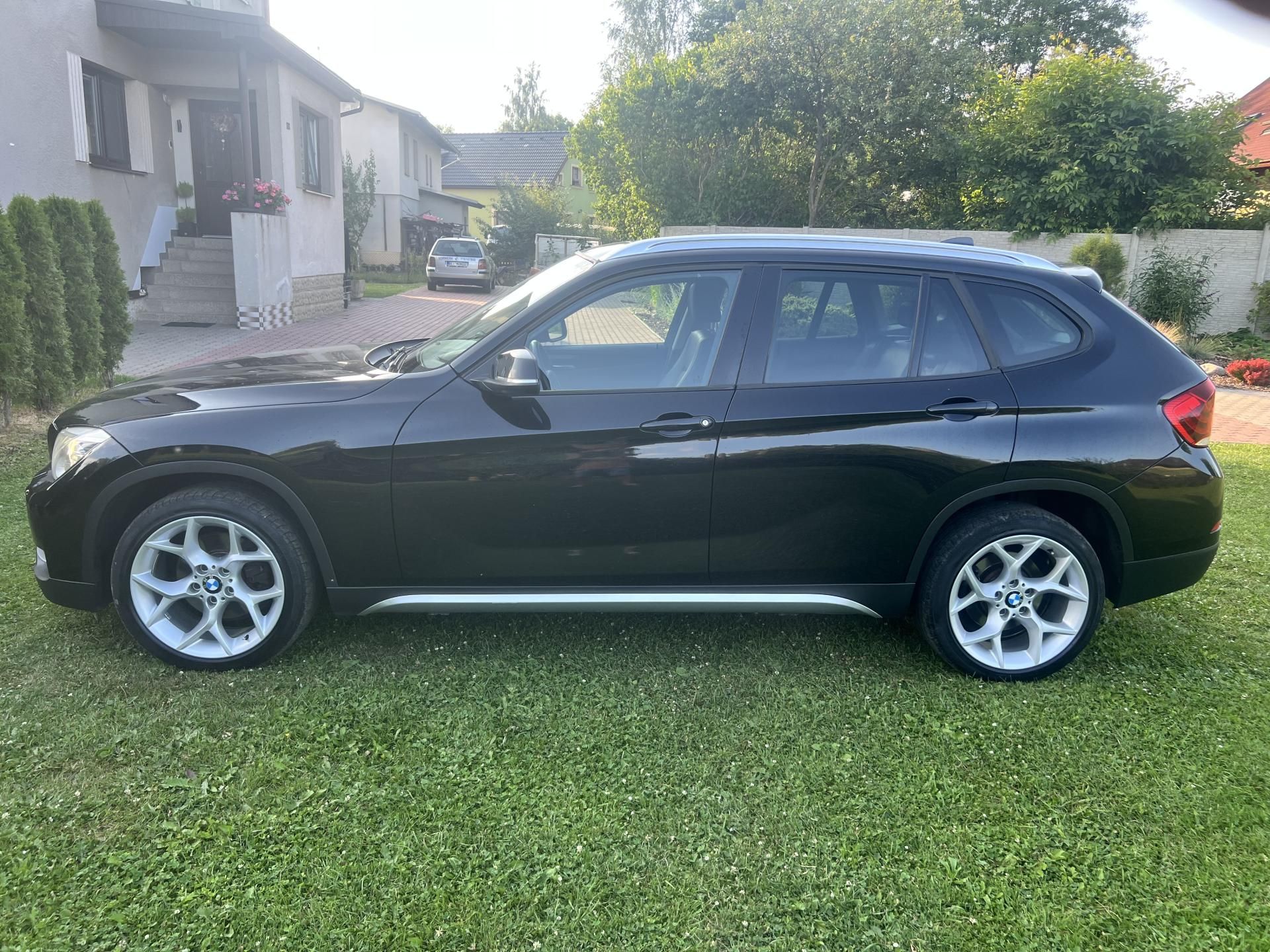 BMW X1, 2.0D 135KW,4x4,XLINE,PANORAMA - fotka 3