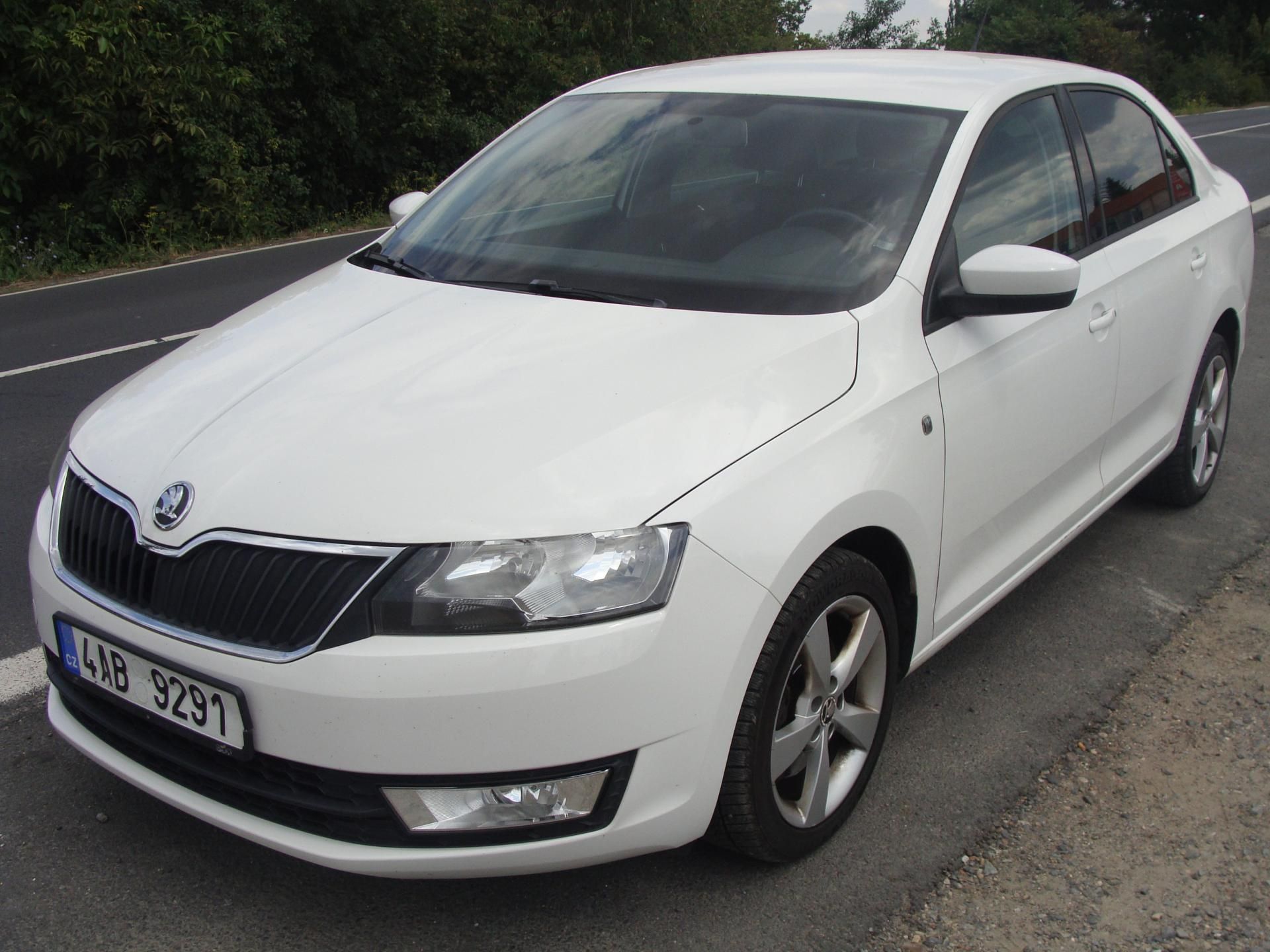 Škoda Rapid, 1.2 TSi Ambiente, koupeno v ČR - fotka 2