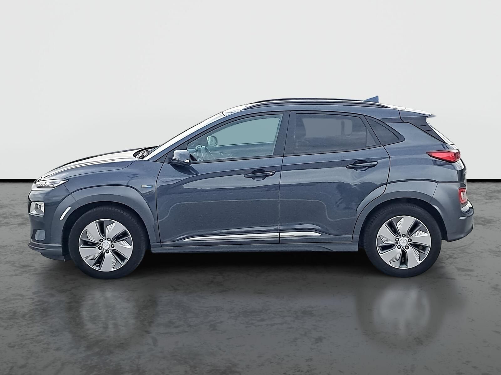 Hyundai Kona, Electric 64 kWh, SoH 96% - fotka 3