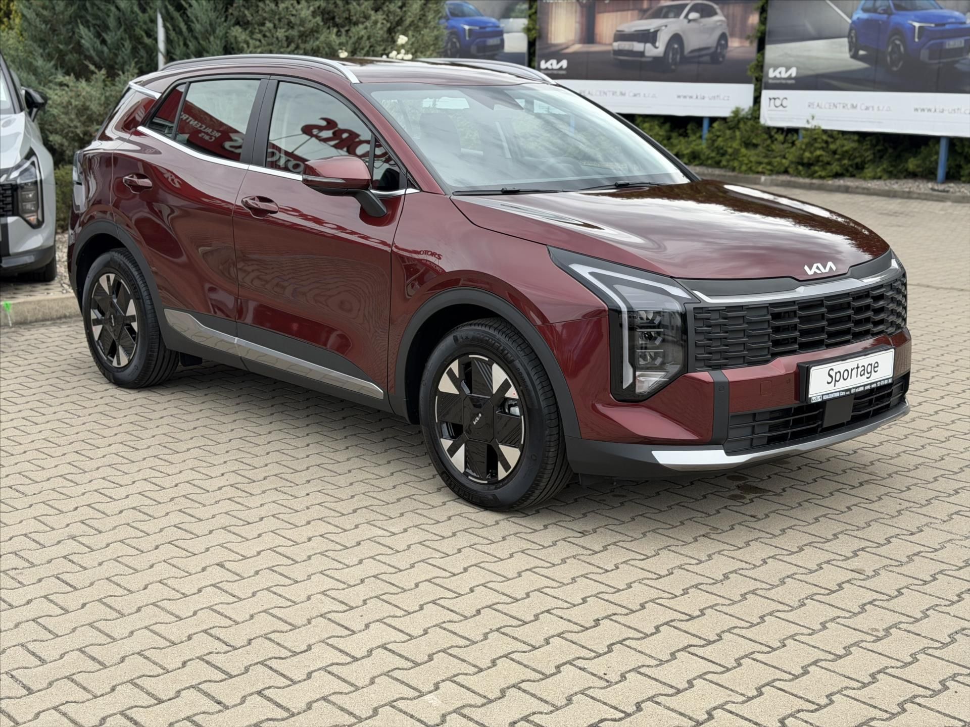Kia Sportage, 1,6 T-GDi 4x2 7DCT EXCLUSIVE - fotka 2