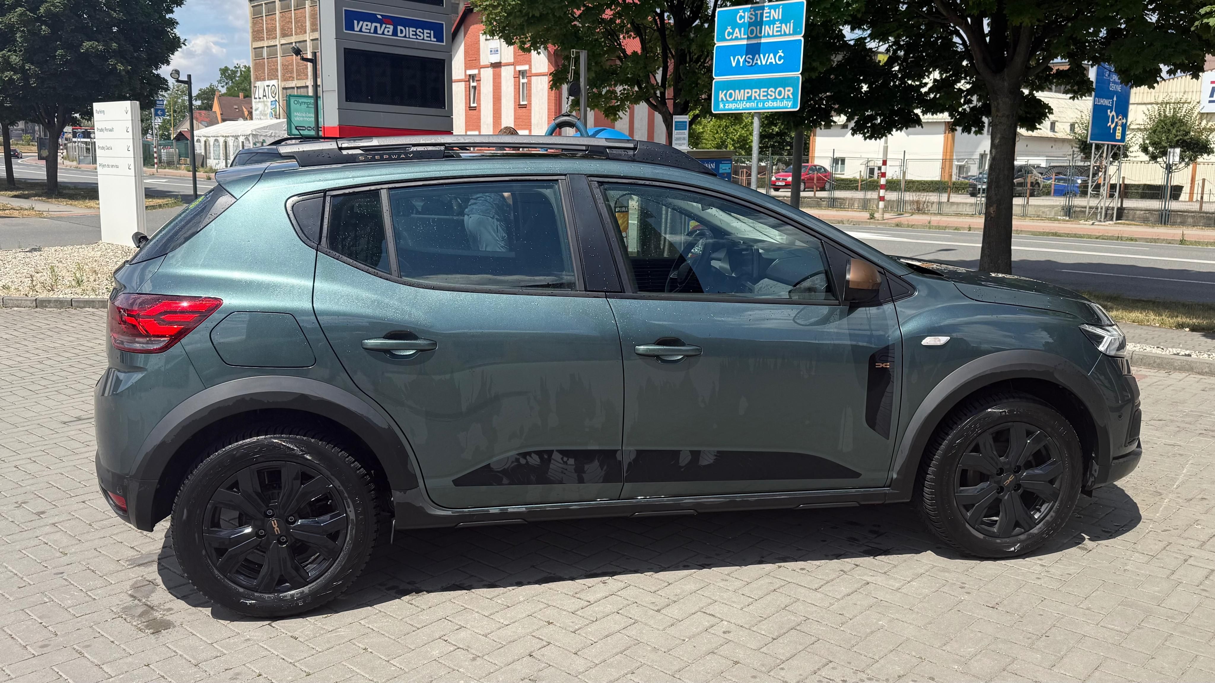 Dacia Sandero, LPG-Stepway Extreme/ zár. 1/30 - fotka 6