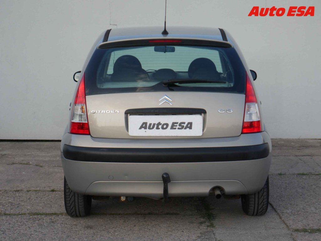 Citroën C3, 1.1i,ČR - fotka 5