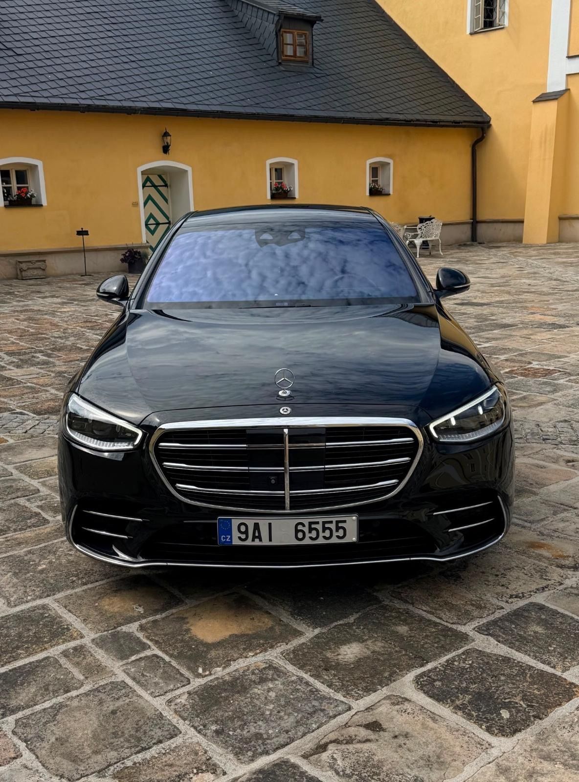 Mercedes-Benz Třídy S, 400d - fotka 5