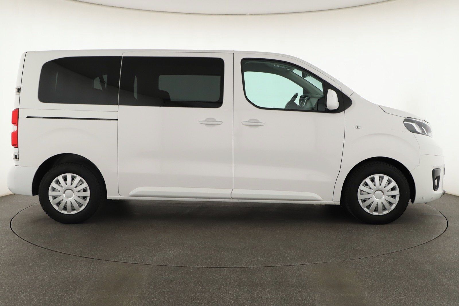 Toyota Proace Verso, 1.5 D-4D, Klima, ČR, Tempomat - fotka 6