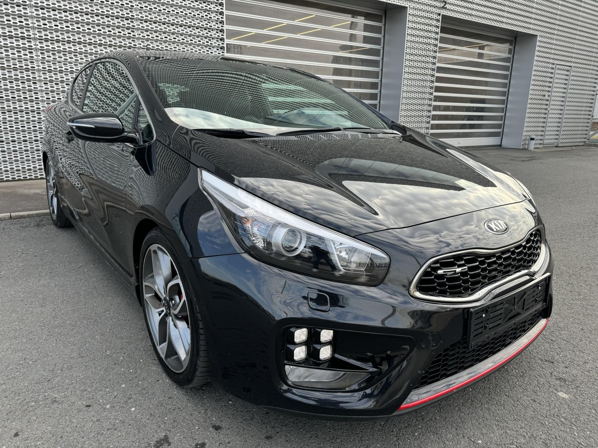 Kia Cee´d, 1.6 T-GDI 150kW GT Plus RECARO