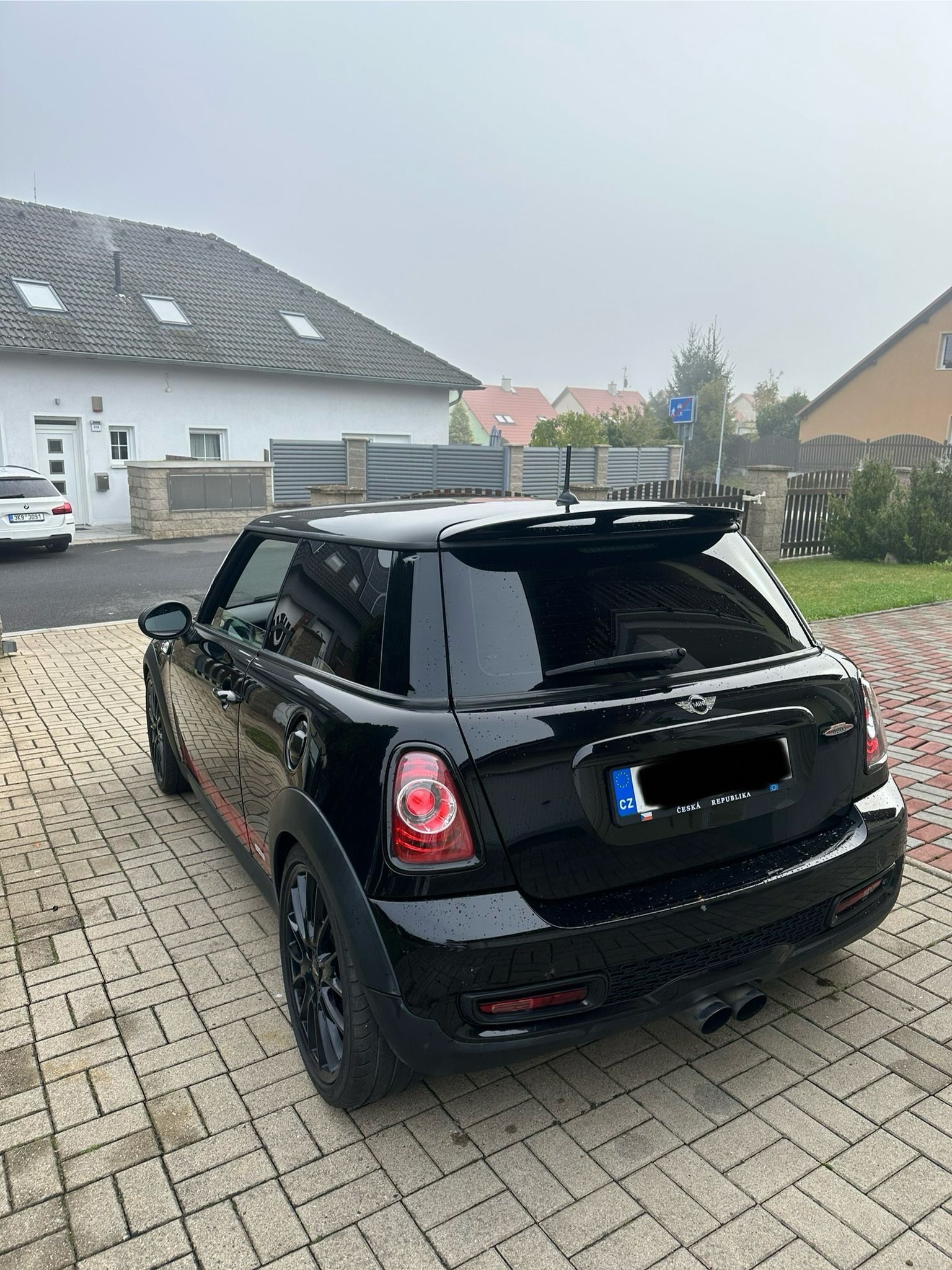 Mini Cooper, JCW - fotka 4