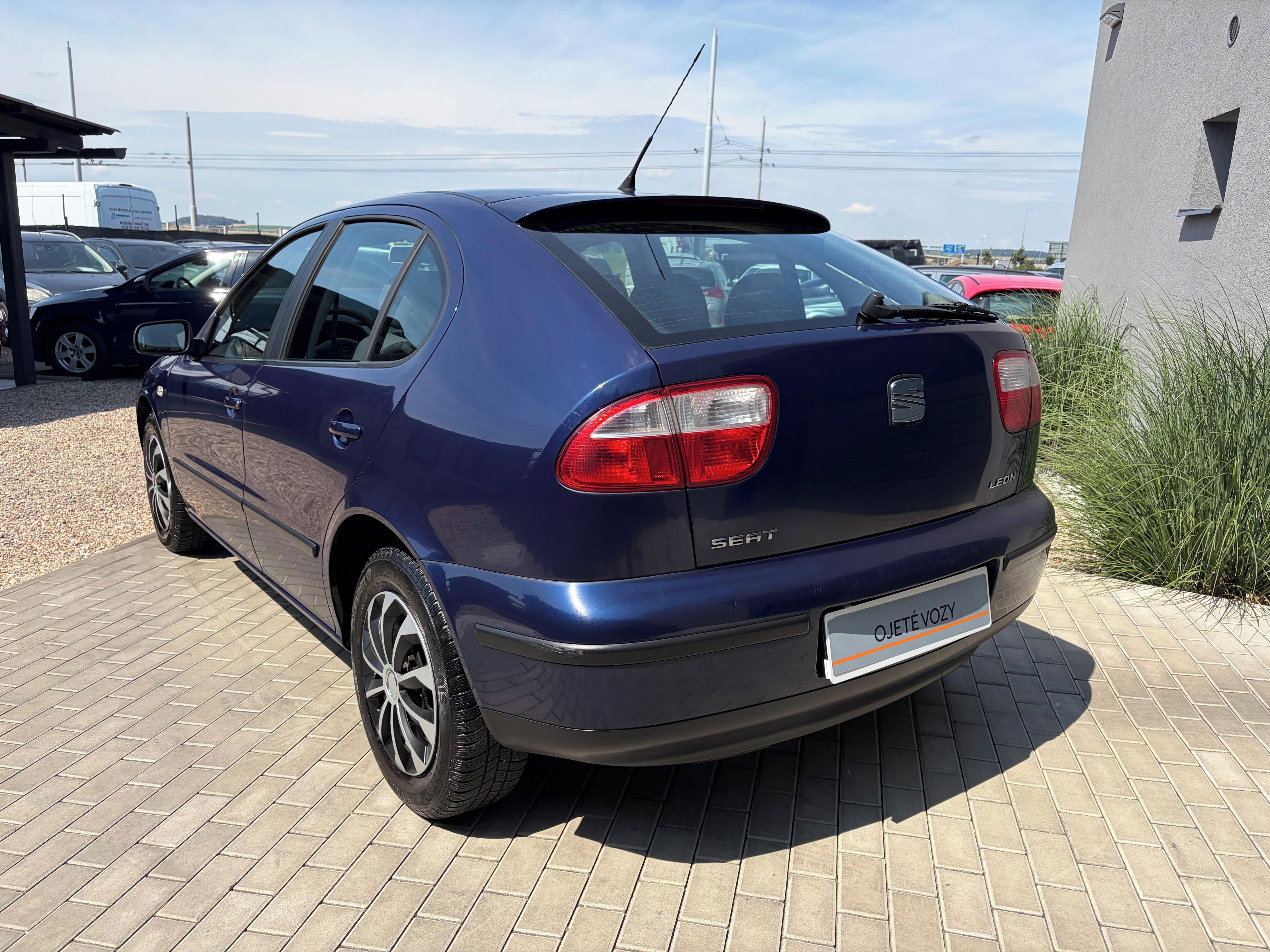 Seat Leon, 1.6i 74KW, Původ ČR - fotka 5