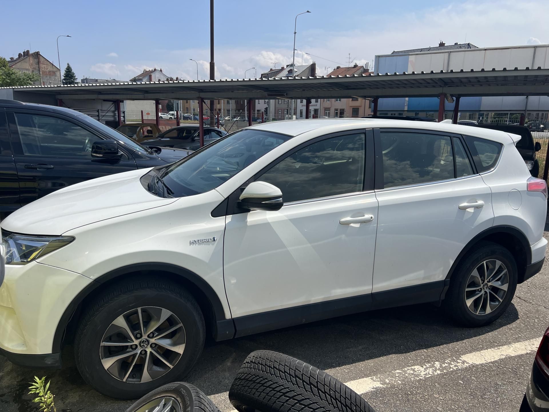 Toyota Rav4, 2.5i HYBRID 114kw