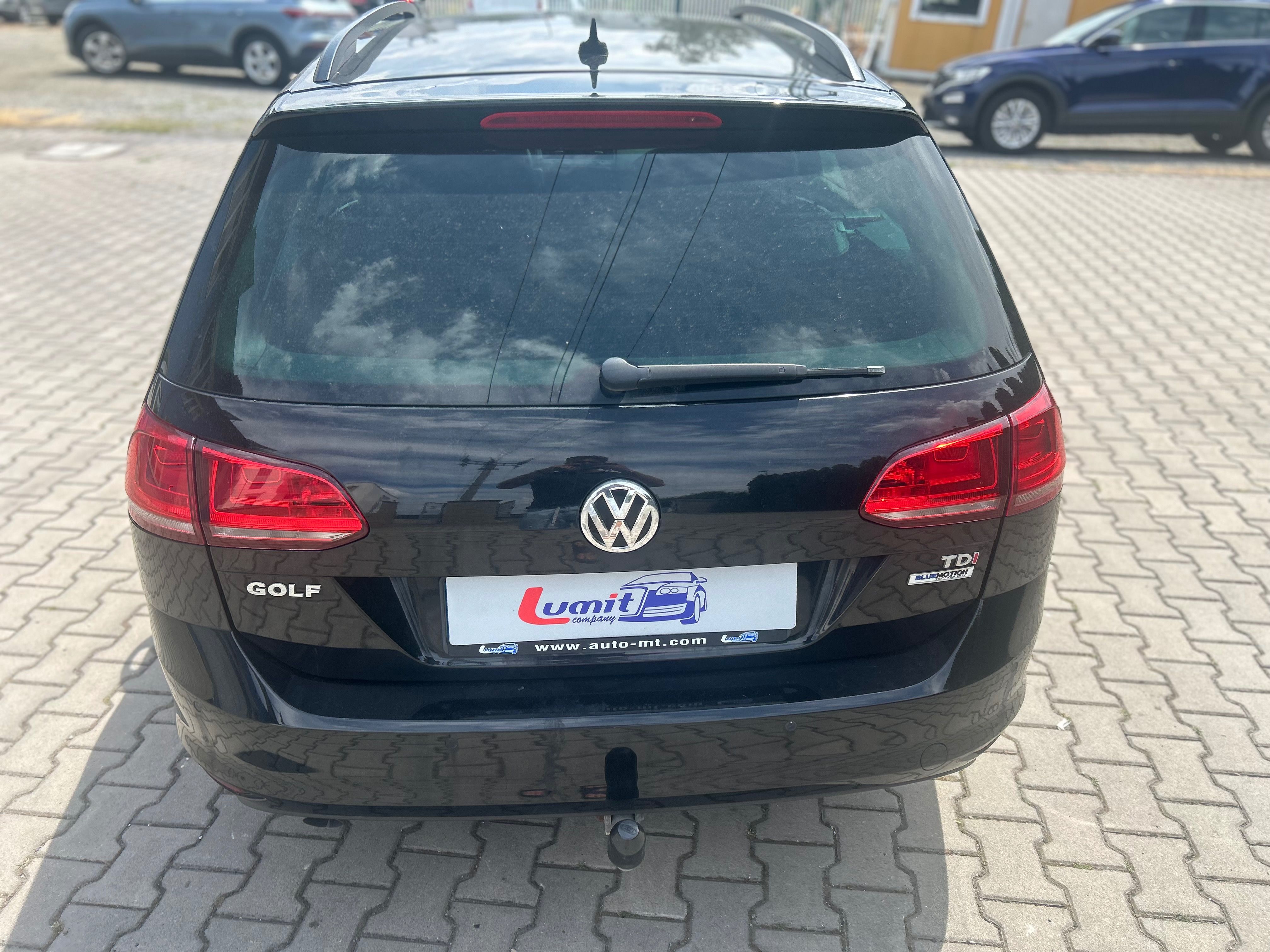 Volkswagen Golf, 1.6 TDi BlueMotion - fotka 6