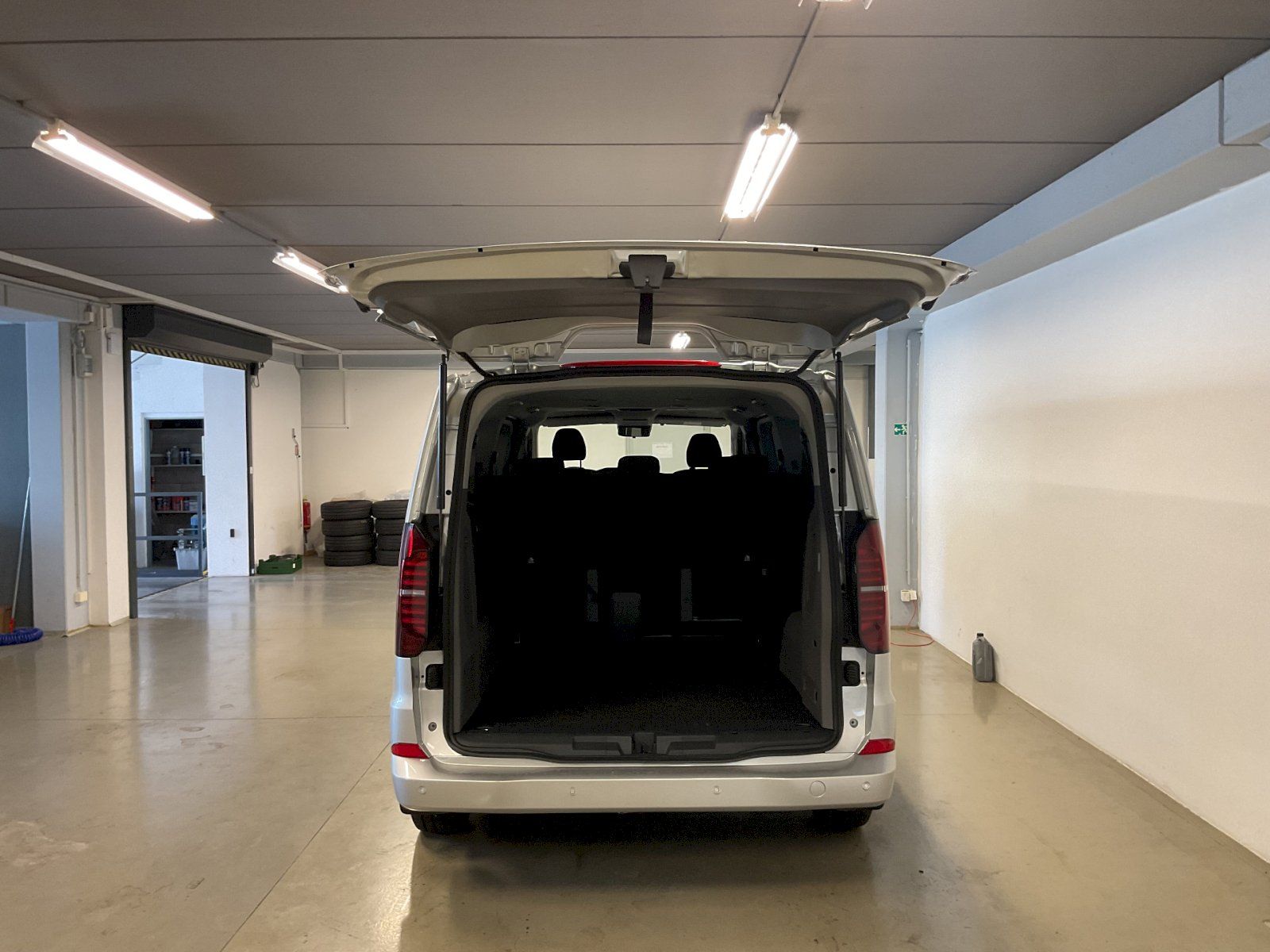 Volkswagen Caravelle, ENTRY CARAVELLE LIFE 2.0 TDI D - fotka 6
