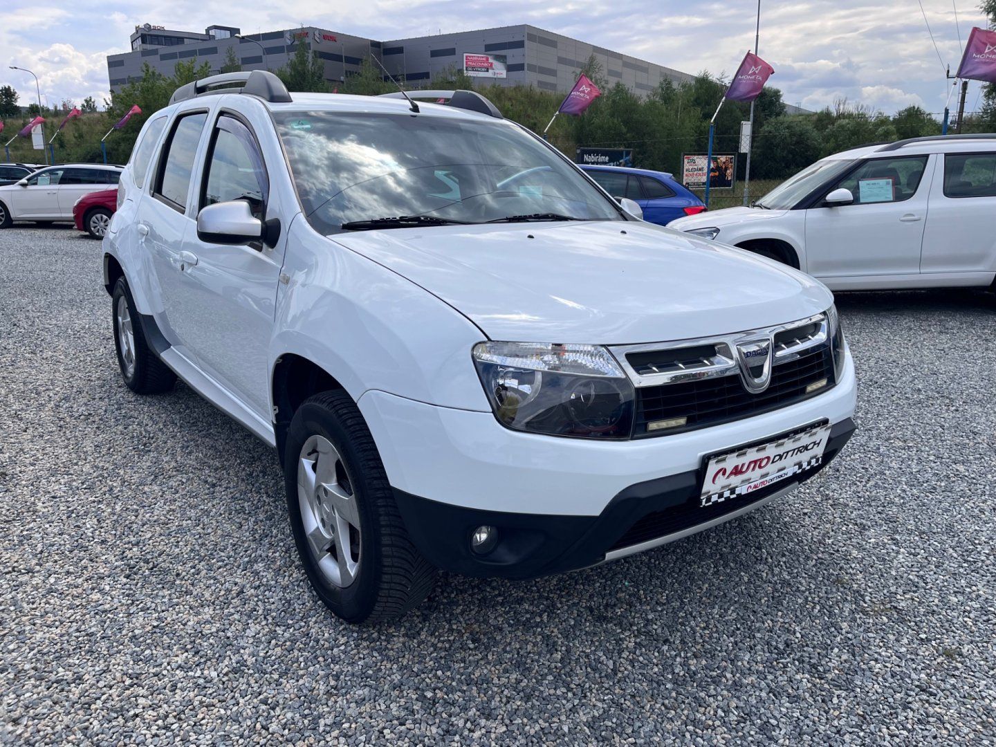 Dacia Duster, 1.6 16V 4X4 - fotka 4