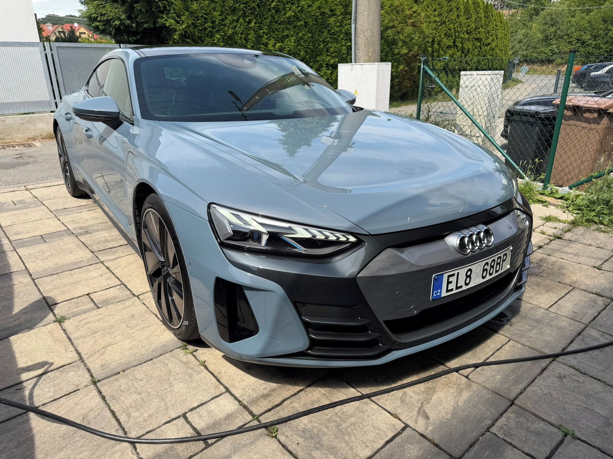 Audi e-tron GT, laser masáž full asistenti