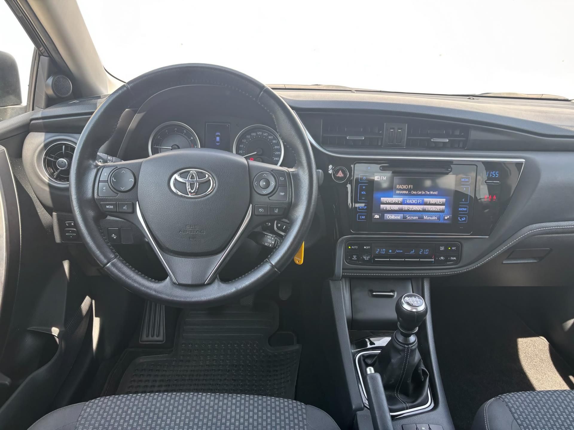 Toyota Corolla, 1.6 VVT-i Active Trend Led - fotka 5