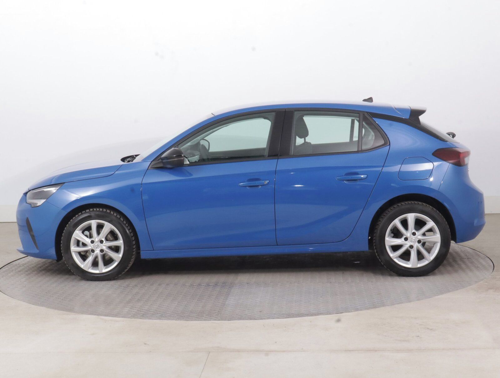 Opel Corsa, 1.2 Turbo, Navi, Klima - fotka 3