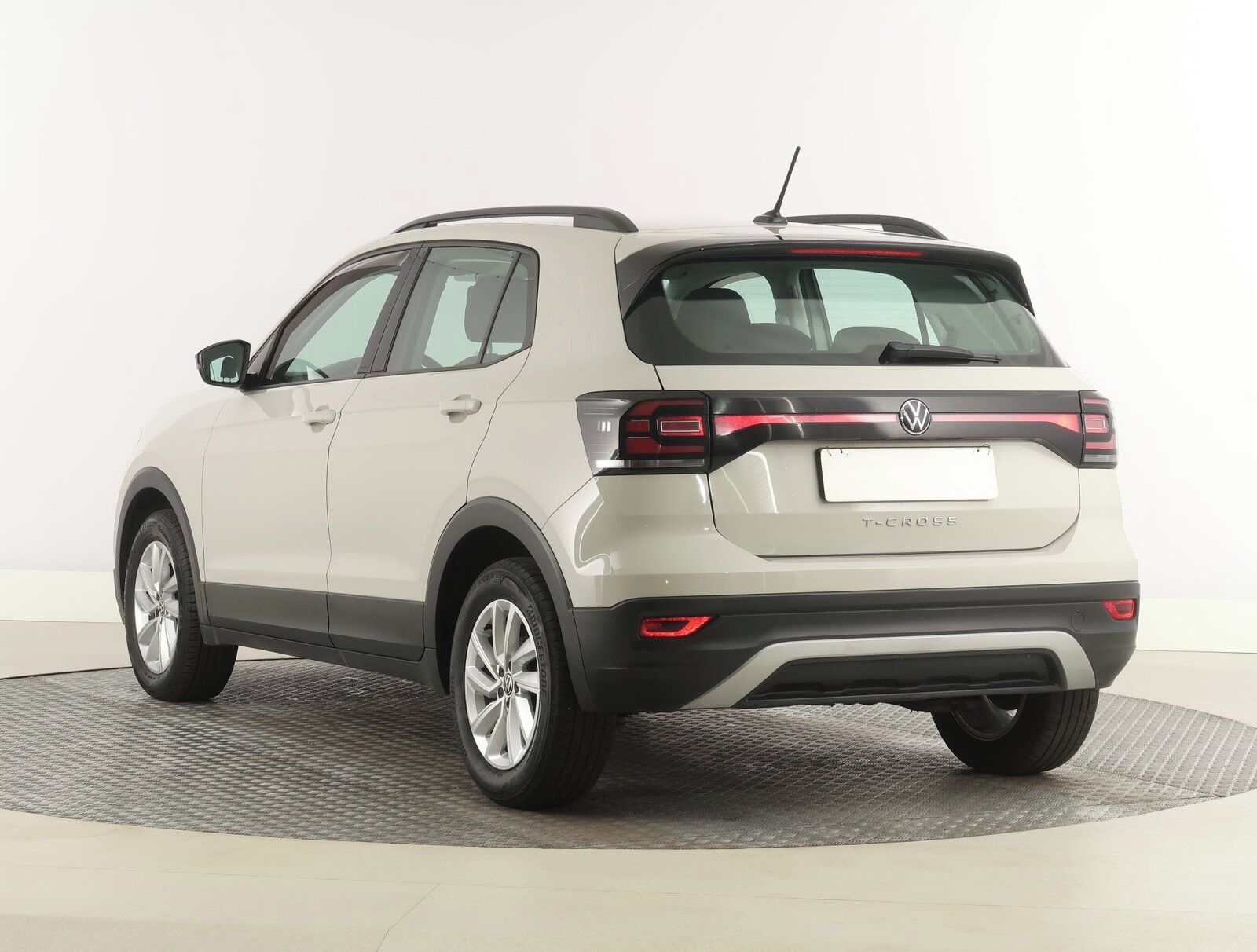 Volkswagen T-Cross, 1.0 TSI, Life, Serv.kniha - fotka 4