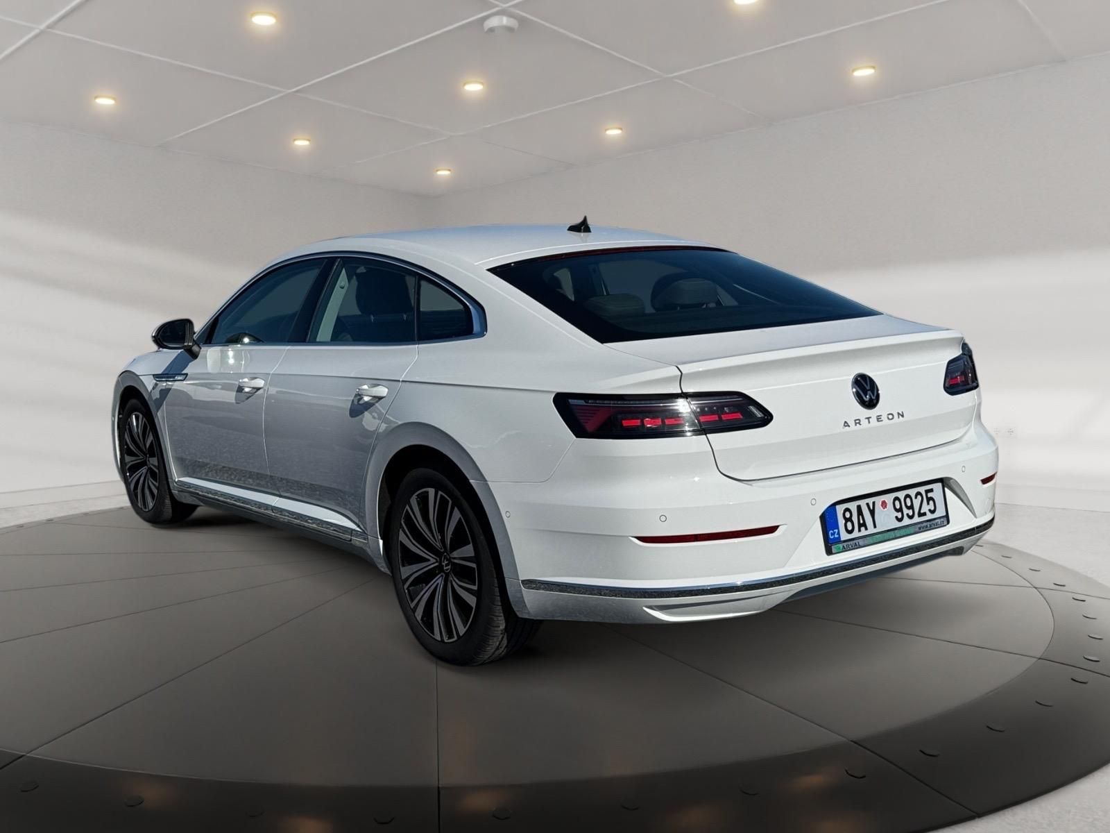 Volkswagen Arteon, ELEGANCE 2.0TDI 110kW CZ DPH - fotka 4