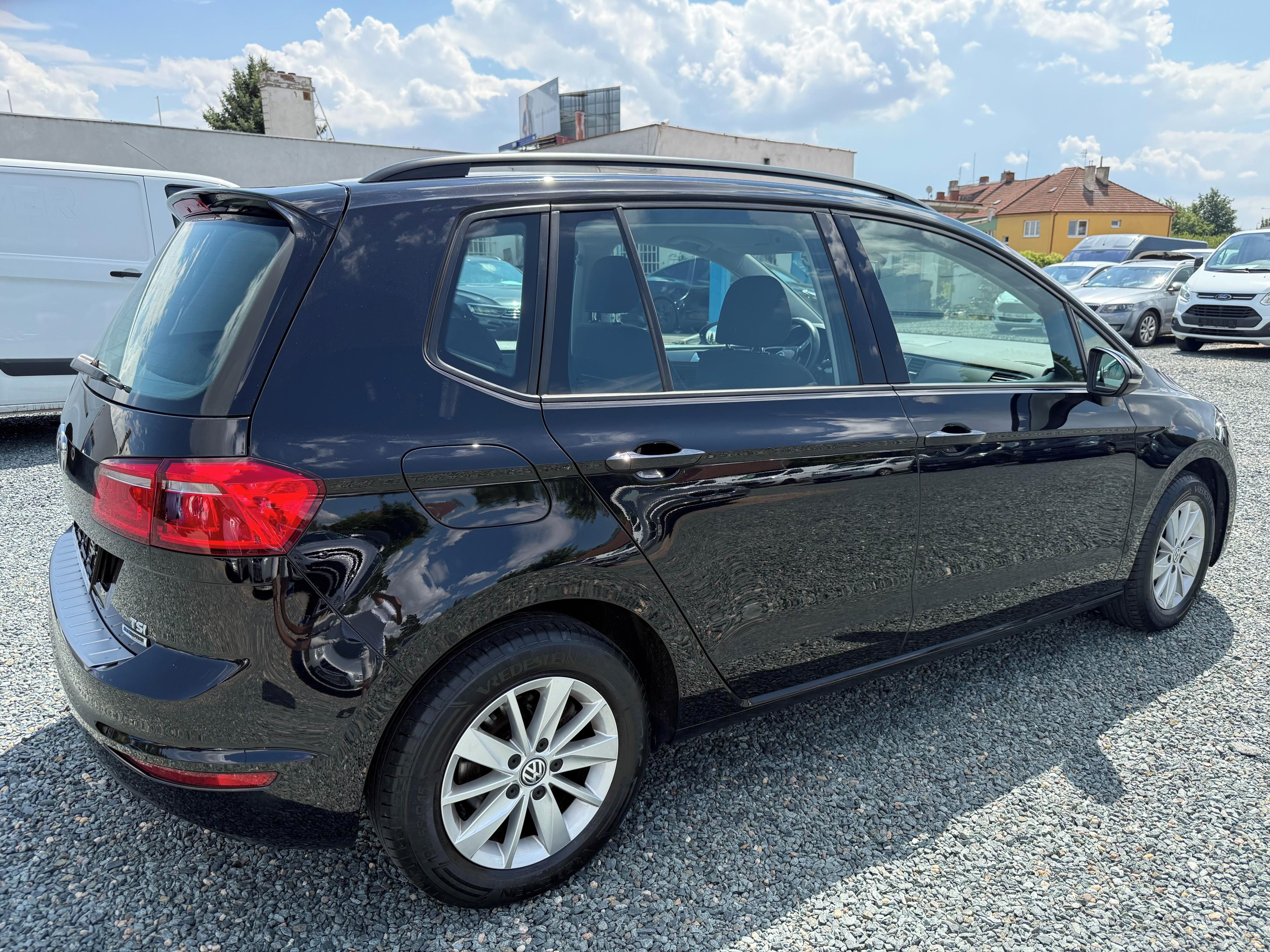Volkswagen Golf Sportsvan, 1.2 TSi 81Kw Comfortline - fotka 6