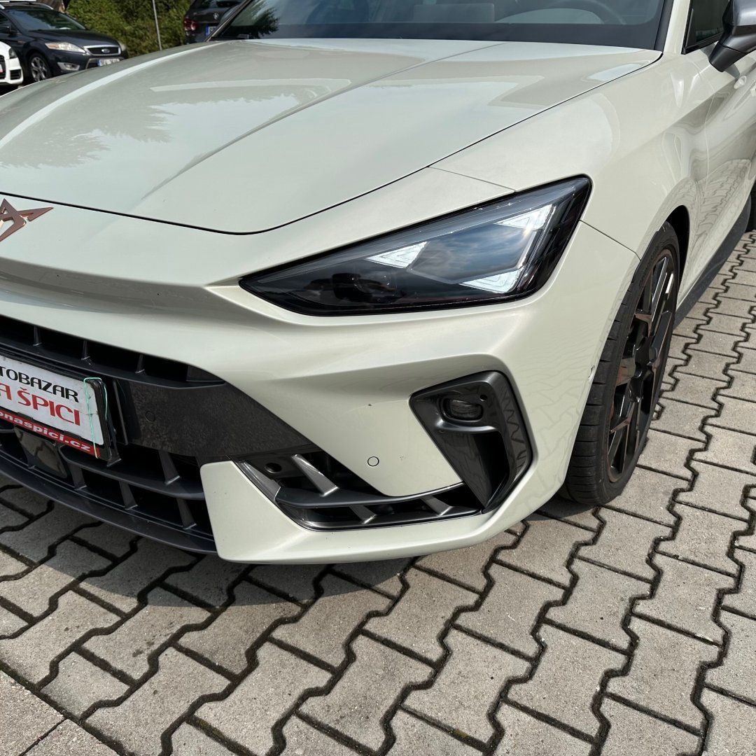 Cupra Leon, 245kW VZ Extreme - fotka 6