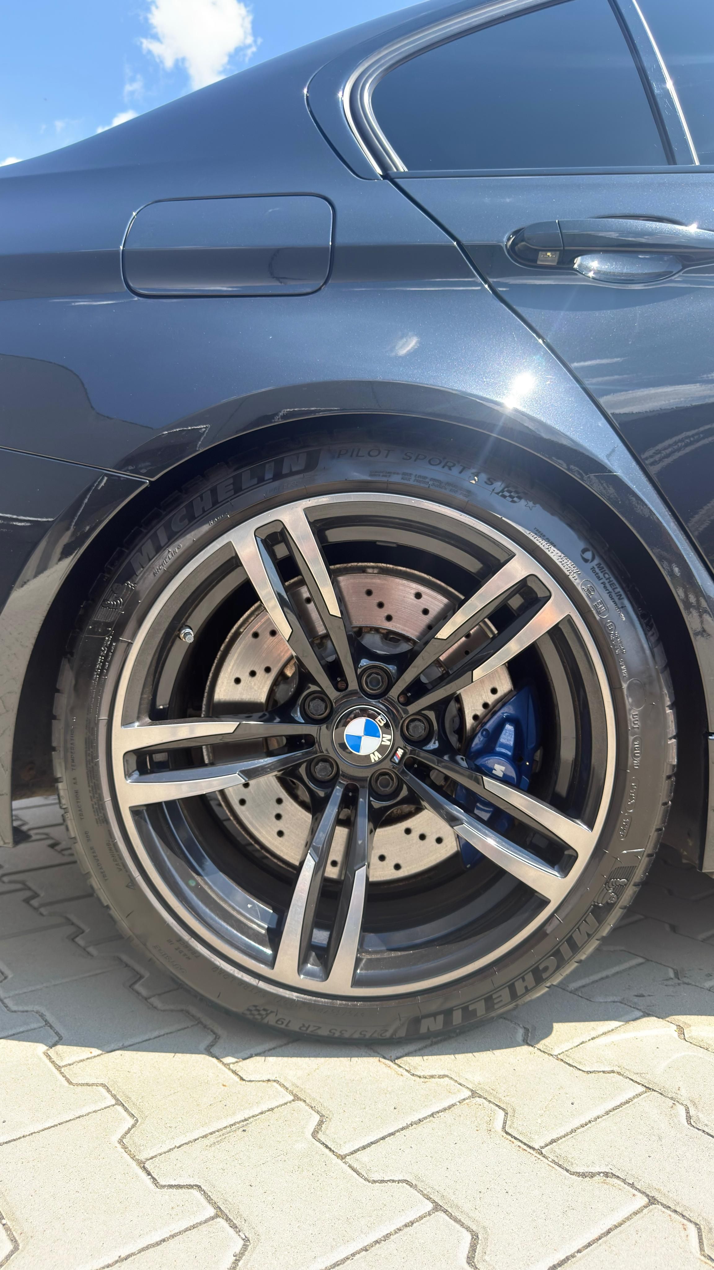 BMW M3, F80 DCT - KW - Servis - fotka 6