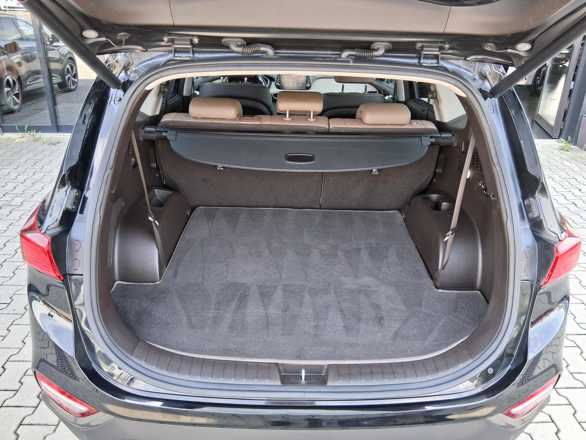 Hyundai Santa Fe, PREMIUM LUXURY 2.2 CRDi 147kW - fotka 6