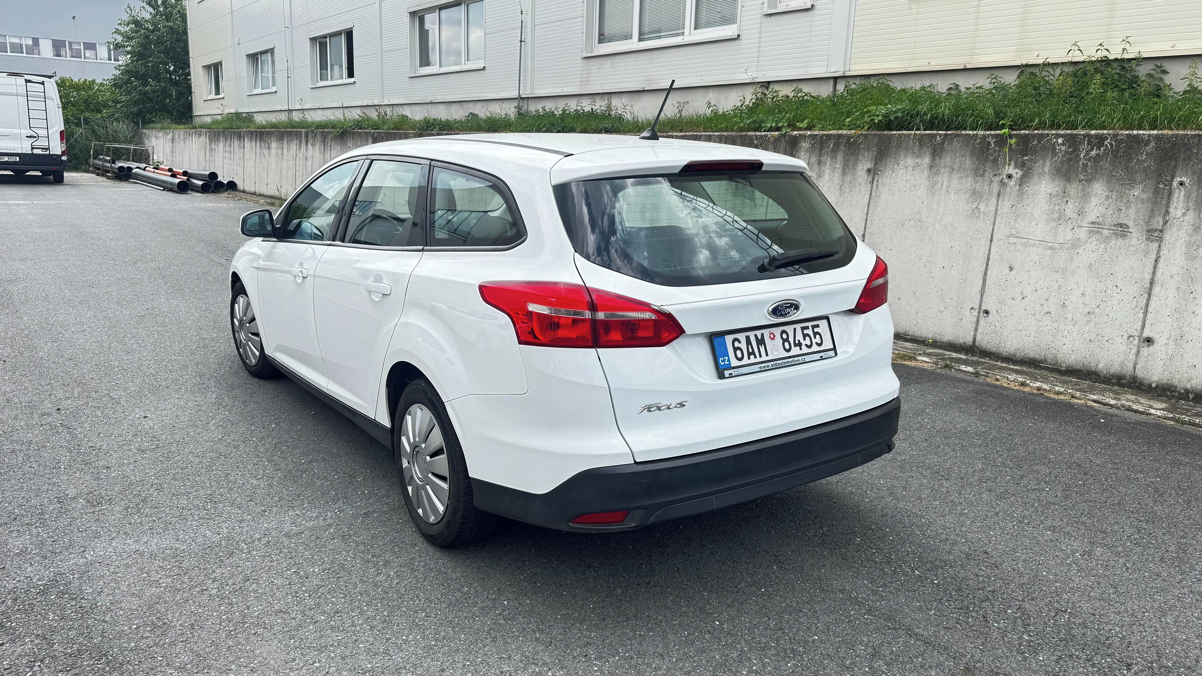 Ford Focus, Ford Focus 1,5 TDCi combi, DPH - fotka 3