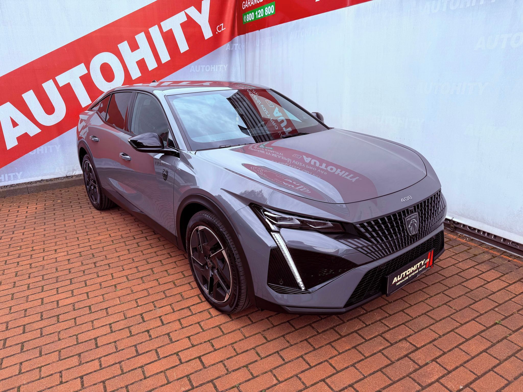 Peugeot 408, 1.2 Pure Tech GT Aut., ČR, 1.M - fotka 5