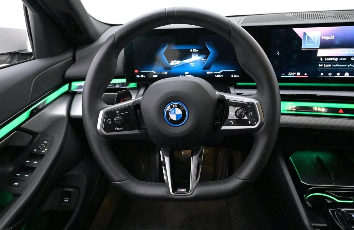 BMW i5, eDrive40 Touring M SoH 97% Taž - fotka 6
