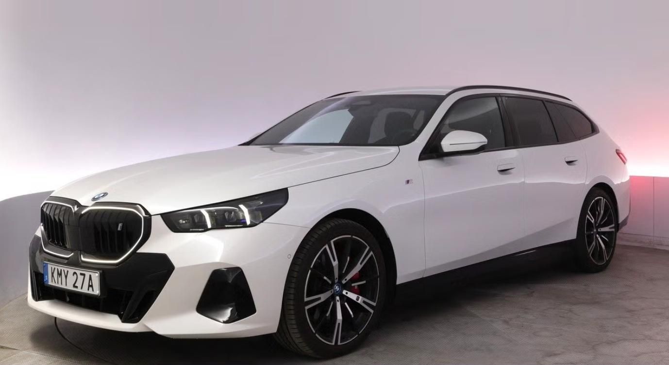 BMW i5, xDrive40 Touring M SoH 93% Kam