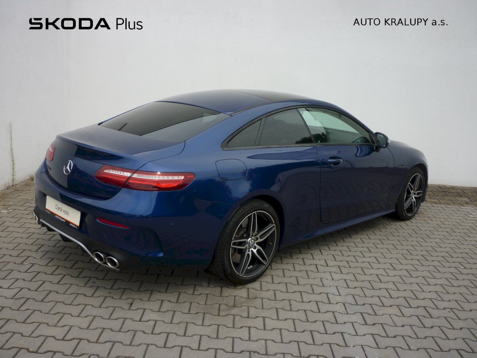 Mercedes-Benz Třídy E, E 450 4MATIC  270 Kw AMG-packe - fotka 2