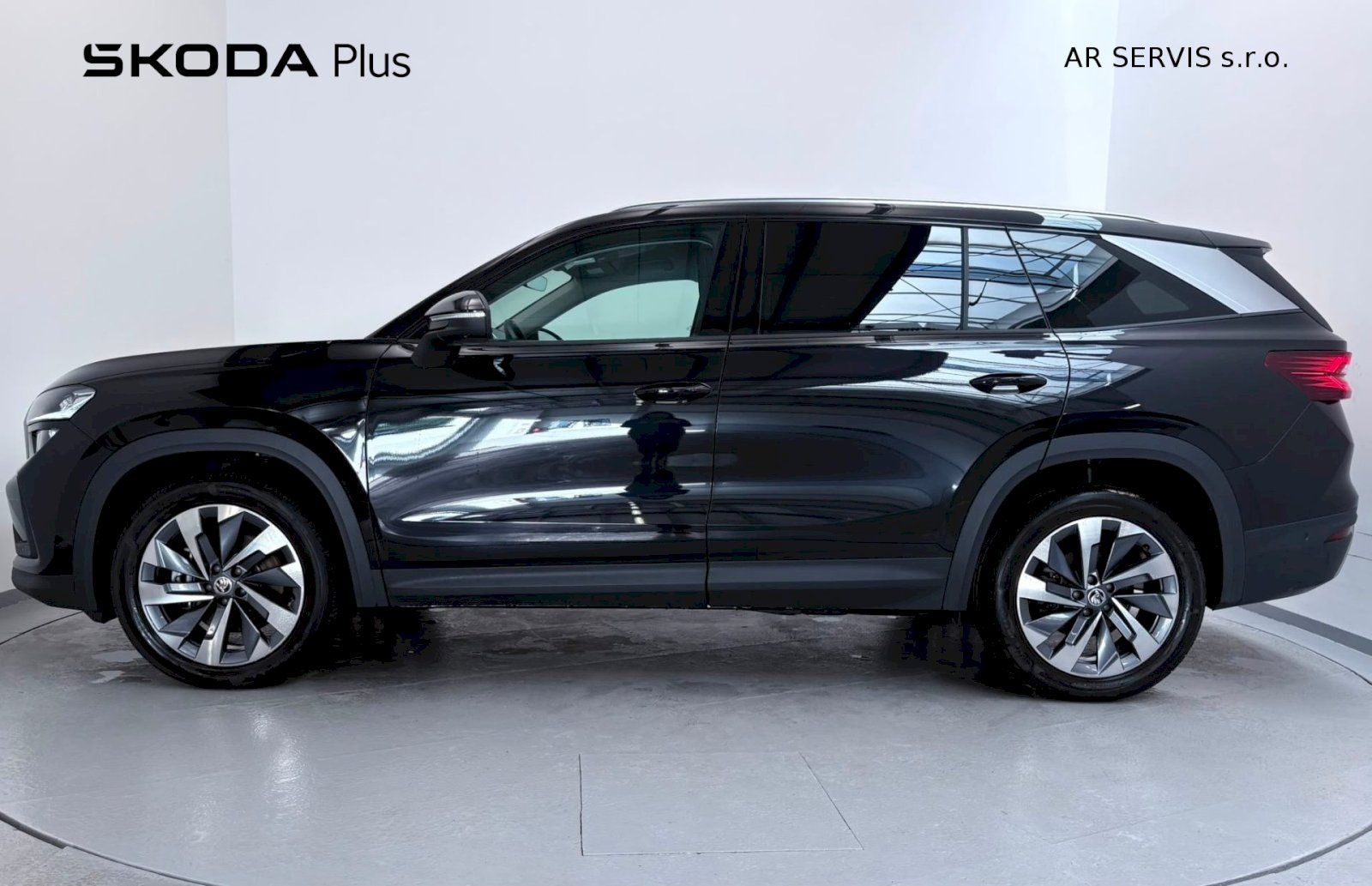 Škoda Kodiaq, Exlusive Selection 2.0TDI/142k - fotka 3