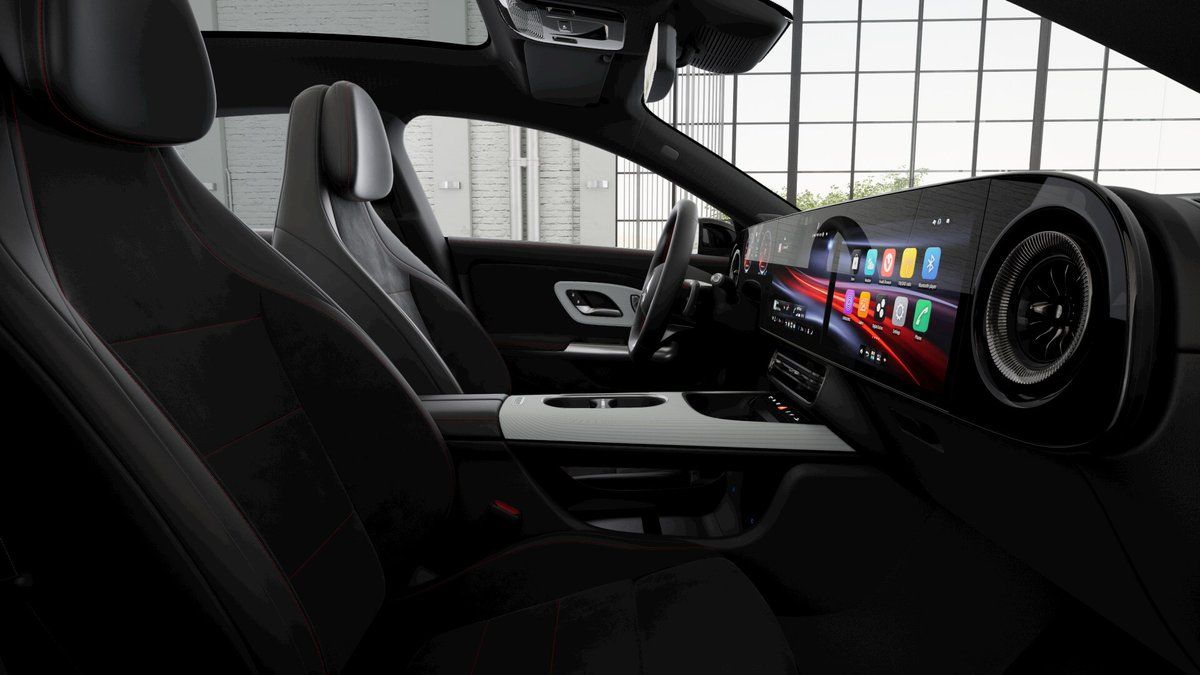 Mercedes-Benz GLB, 220 4MATIC Linie AMG - fotka 2
