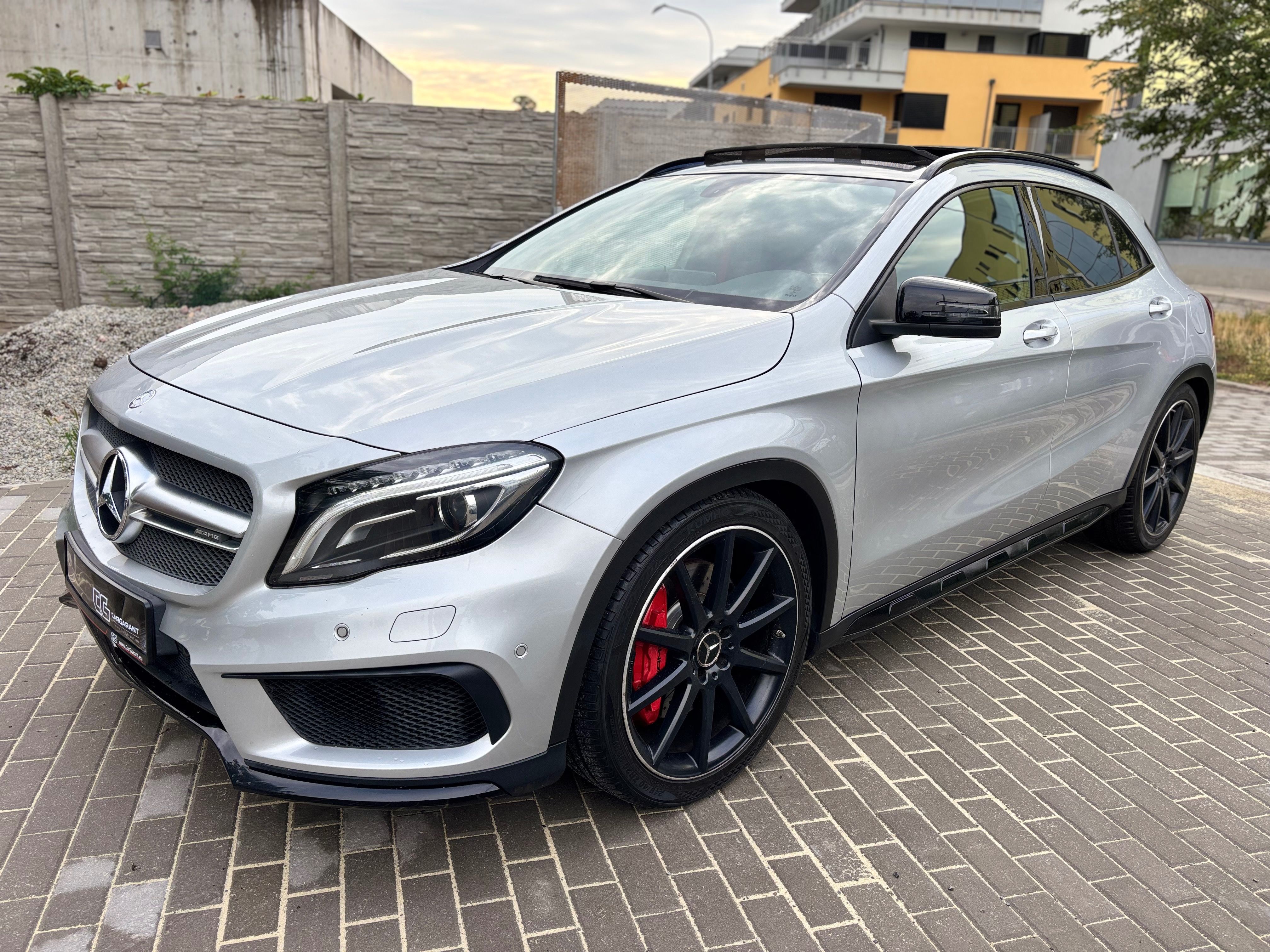 Mercedes-Benz GLA, 45 4MATIC,360PS,AMG,Carbon,DPH