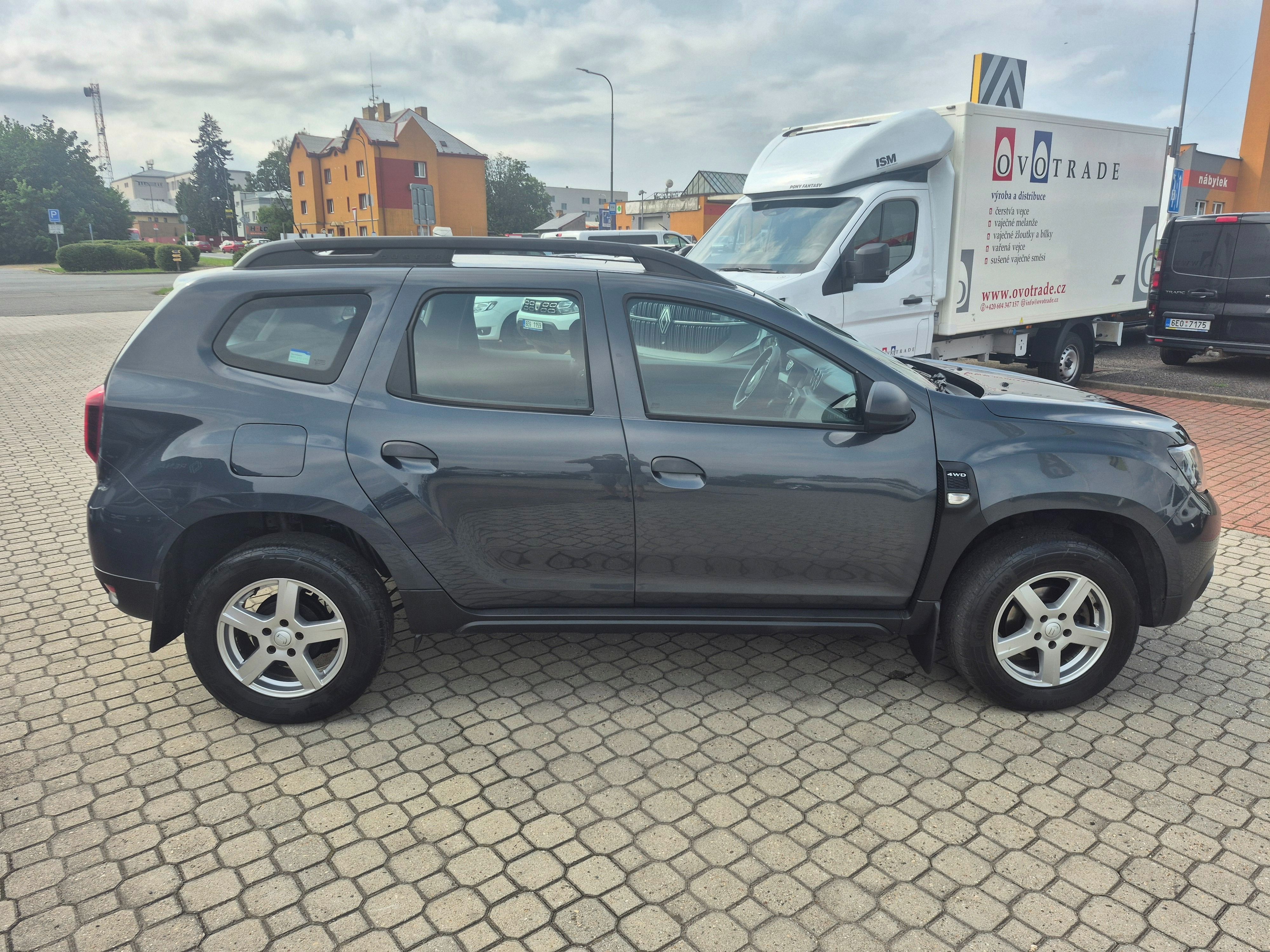 Dacia Duster, 1,6/4X4/ČR/NEHAVAROVANÉ - fotka 4