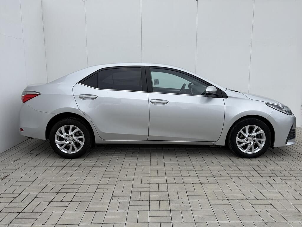 Toyota Corolla, Active Plus 1.6 Valvematic 97 - fotka 4