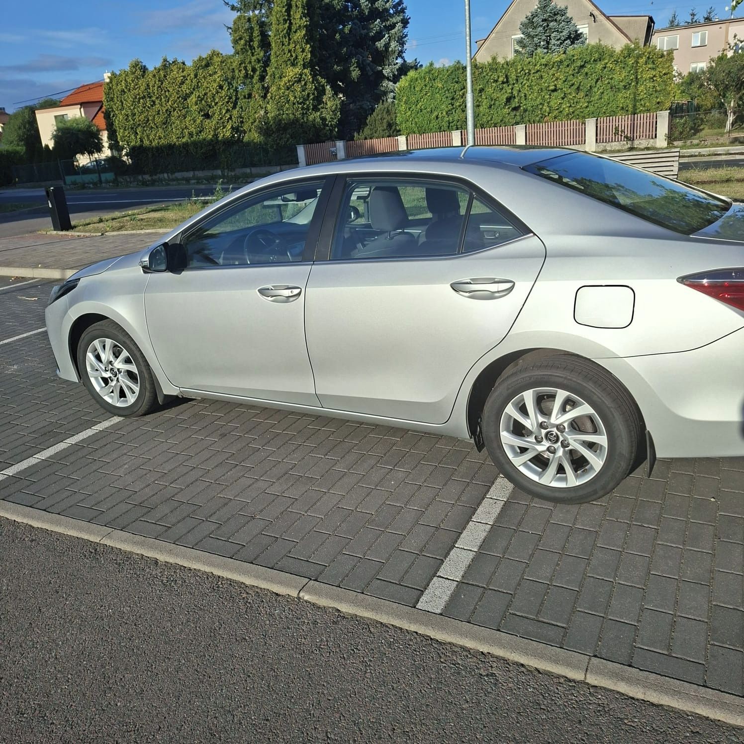 Toyota Corolla, 1.6 Valvematic - Servisováno - fotka 3
