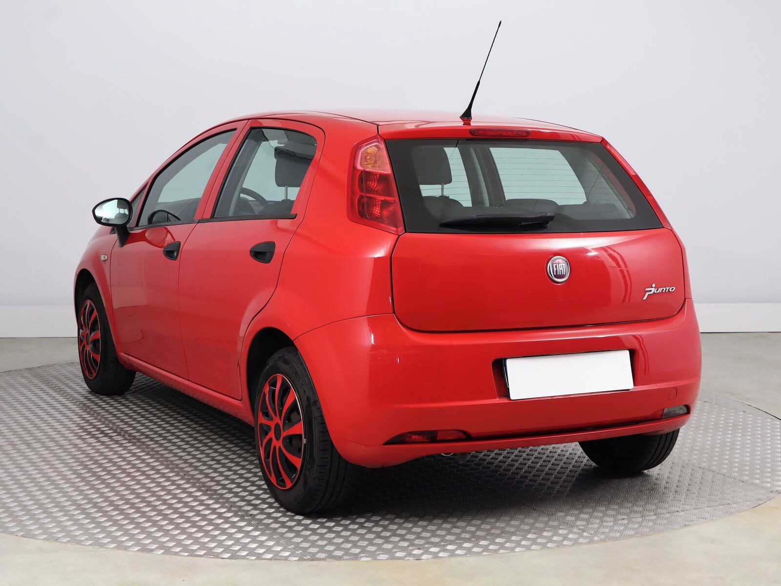 Fiat Punto, 1.2, po STK, oblíbený vůz - fotka 4