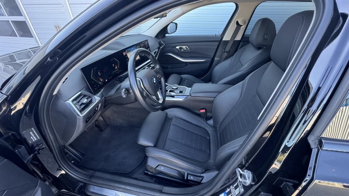 BMW Řada 3, 318d Touring - fotka 5