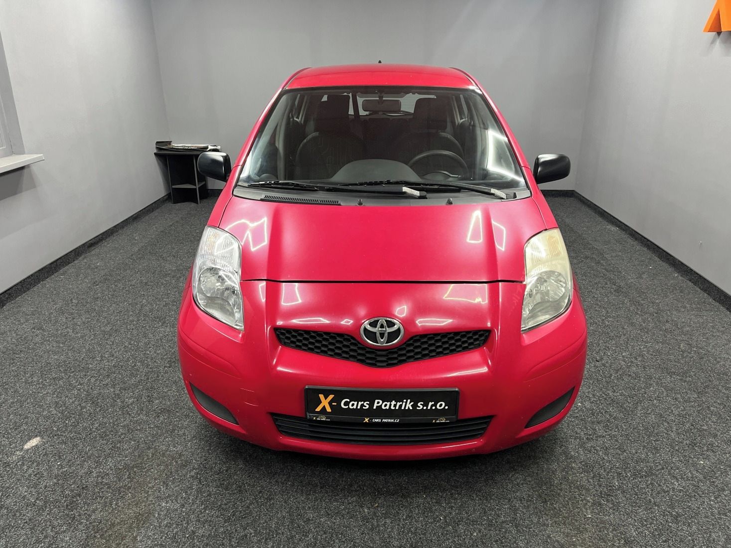 Toyota Yaris, 1.0i - fotka 2
